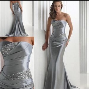 SILVER MERMAID BRIDESMAID DRESS